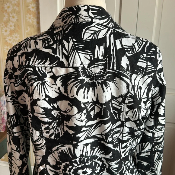 🦓 Adorable Croft and Barro Lightweight jacket EUC 🦓 - Picture 5 of 9